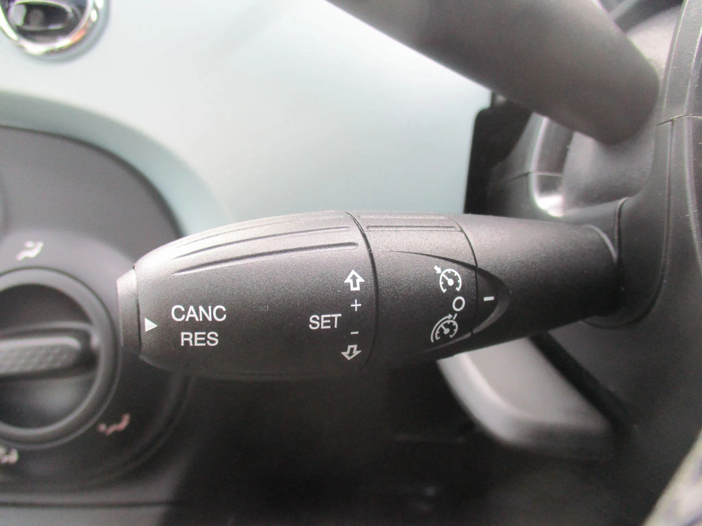 Fiat 500 Hatchback Blue #16