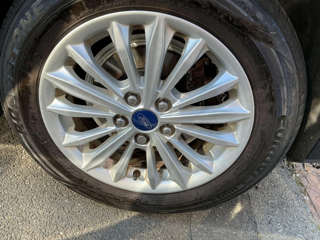 Ford Focus Focus Titanium Edition Mhev White #21