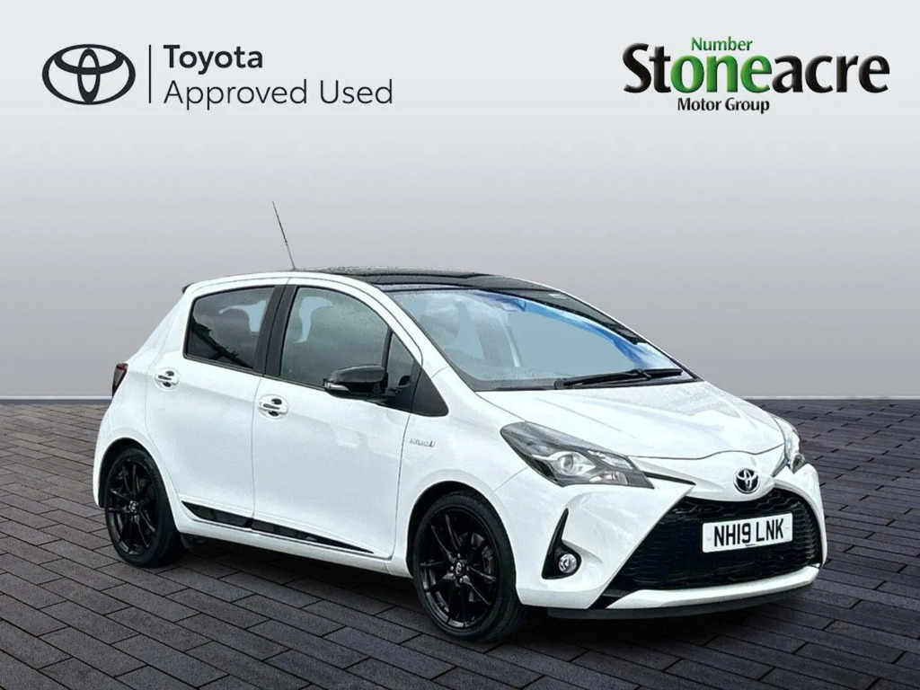 Toyota Yaris 1.5 Hybrid Gr-sport Cvt
