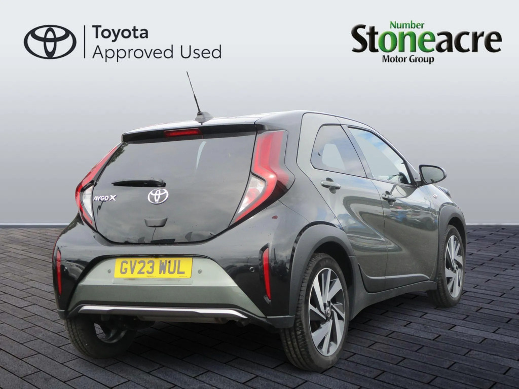 Toyota Aygo X 1.0 Vvt-i Exclusive  #3
