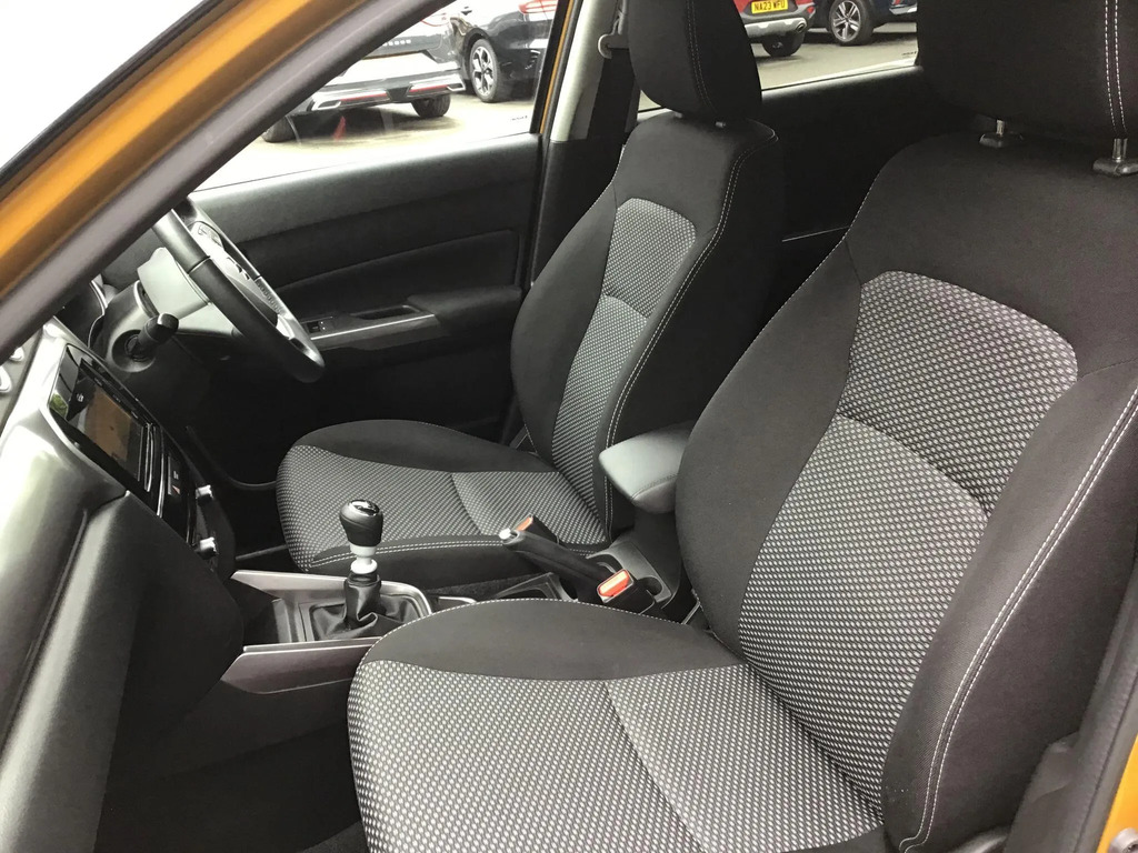 Suzuki Vitara Suv Black #31