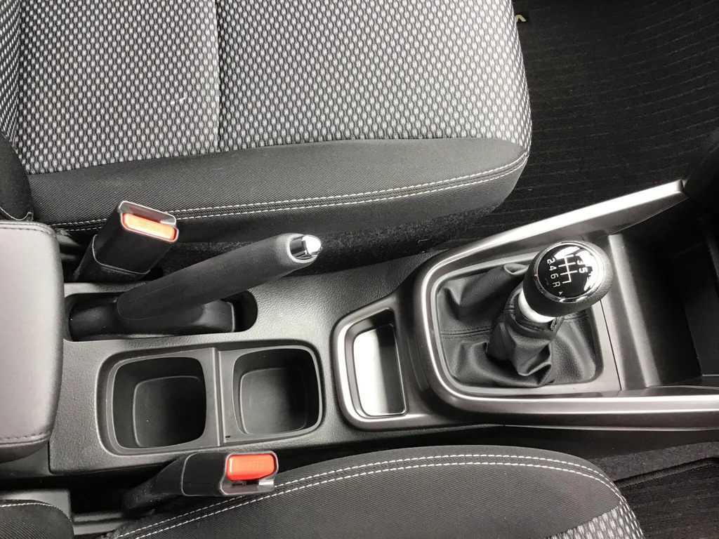 Suzuki Vitara Suv Black #8