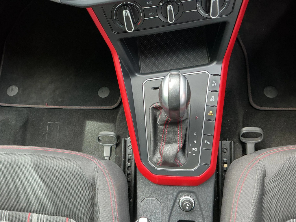 Volkswagen Polo Hatchback 1.0 Tsi Se 201969 Black #10