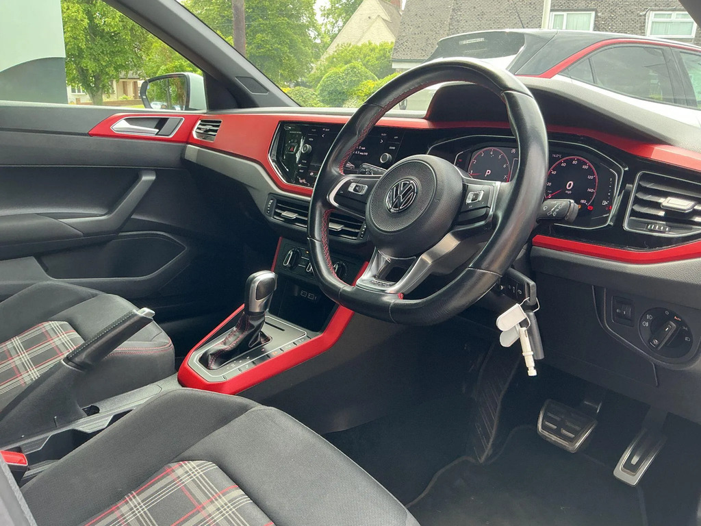 Volkswagen Polo Hatchback 1.0 Tsi Se 201969 Black #13