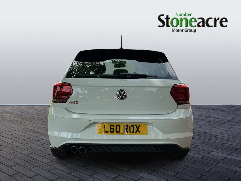 Volkswagen Polo 2.0 Tsi Gti Dsg White #6