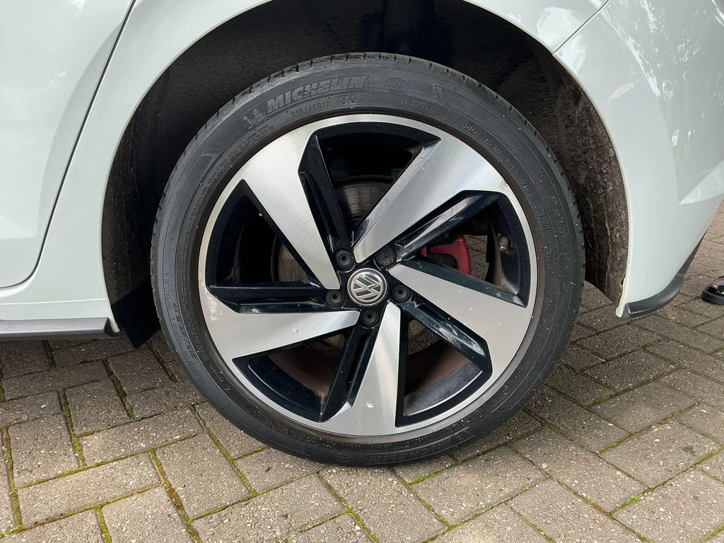 Volkswagen Polo Hatchback 1.0 Tsi Se 201969 Black #29