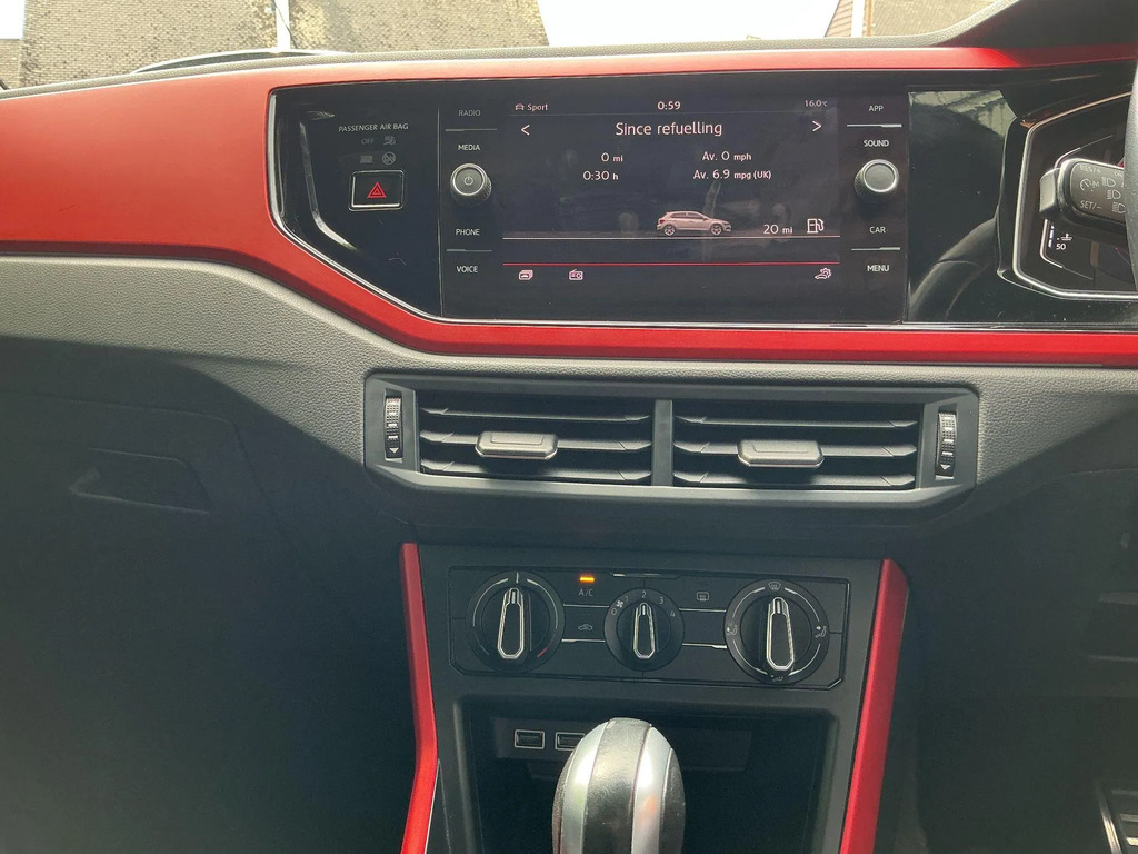 Volkswagen Polo Hatchback 1.0 Tsi Se 201969 Black #31