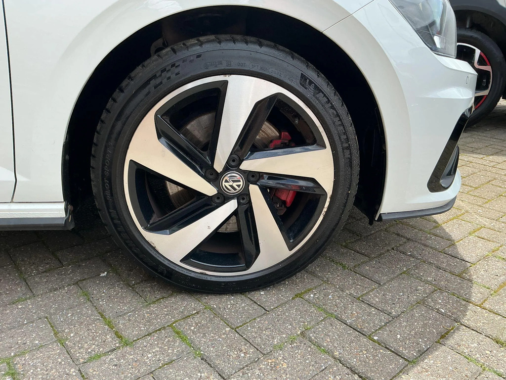 Volkswagen Polo Hatchback 1.0 Tsi Se 201969 Black #30