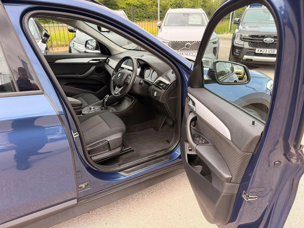 BMW X1 Xline Grey #25