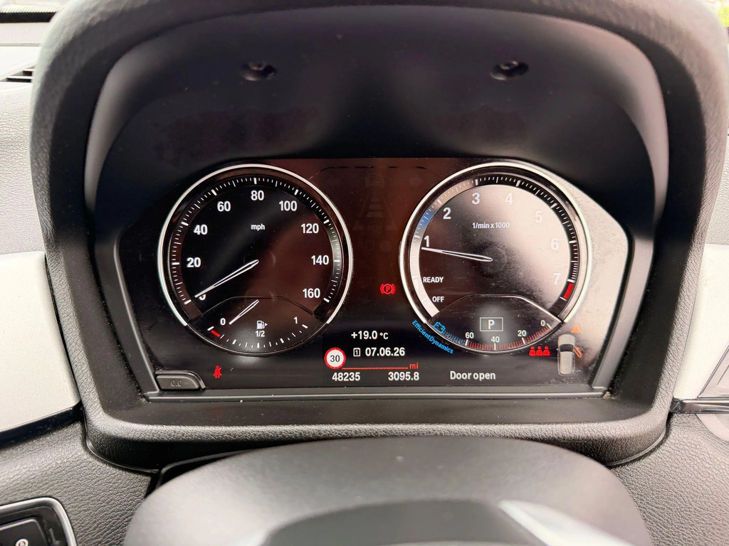 BMW X1 Xline Grey #38