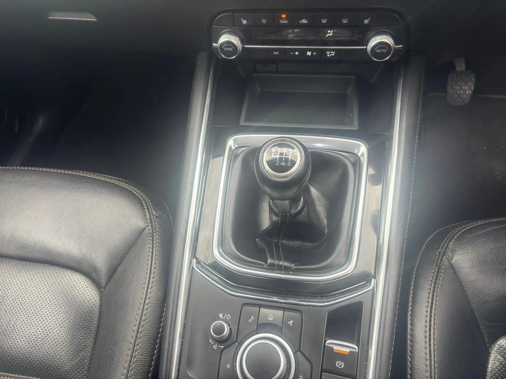 Mazda CX-5 Skyactiv-d Sport Red #11