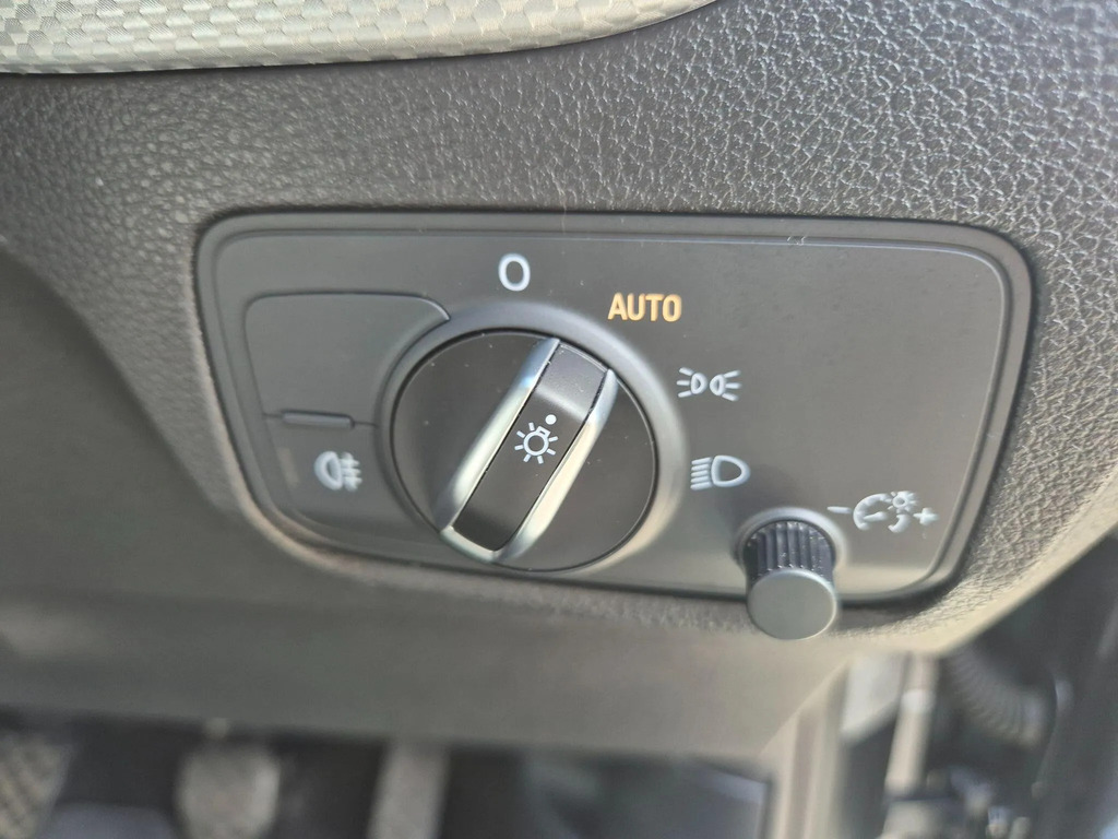Audi Q2 30 Tfsi S Line Grey #21