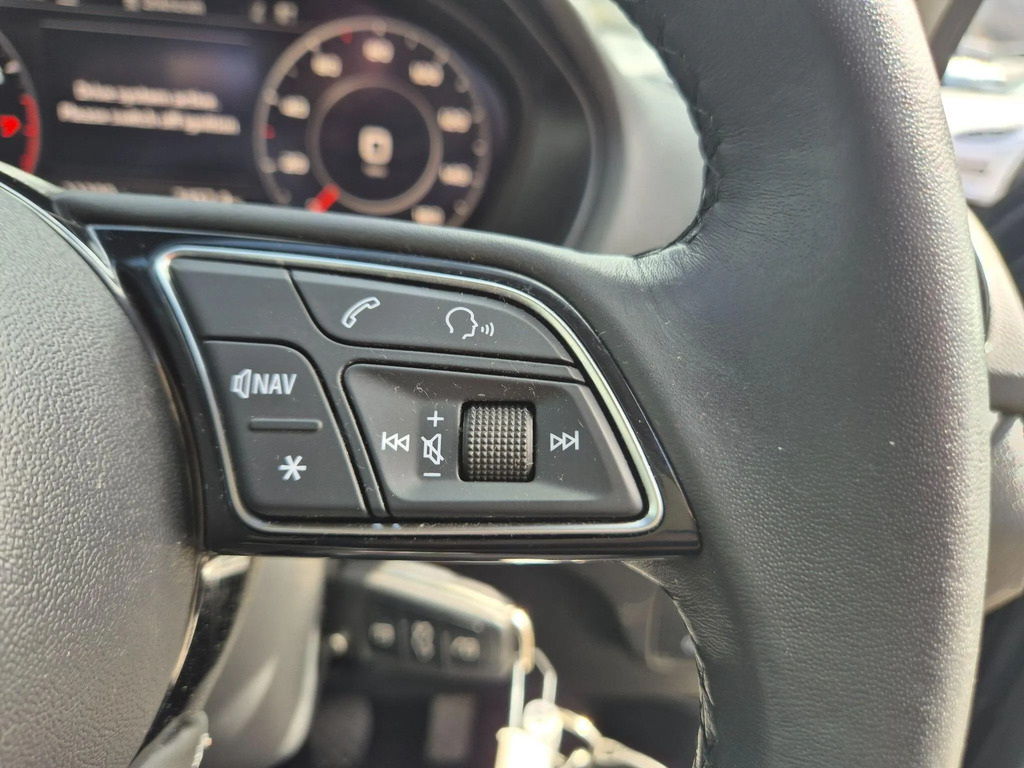 Audi Q2 30 Tfsi S Line Grey #9