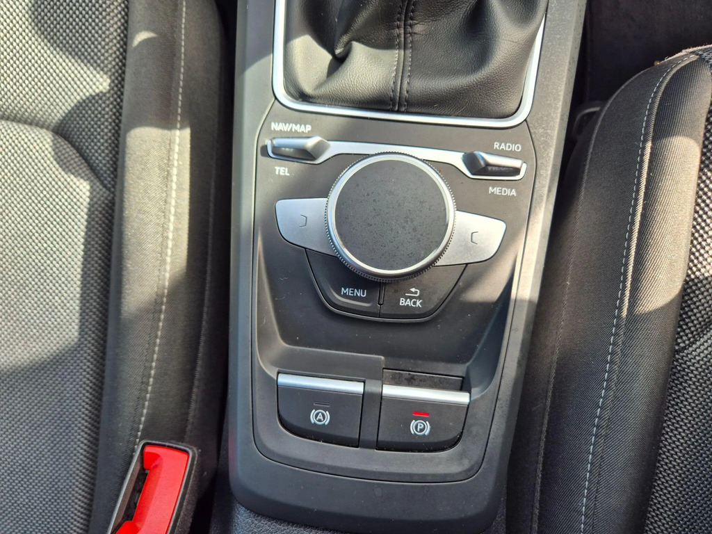 Audi Q2 30 Tfsi S Line Grey #25