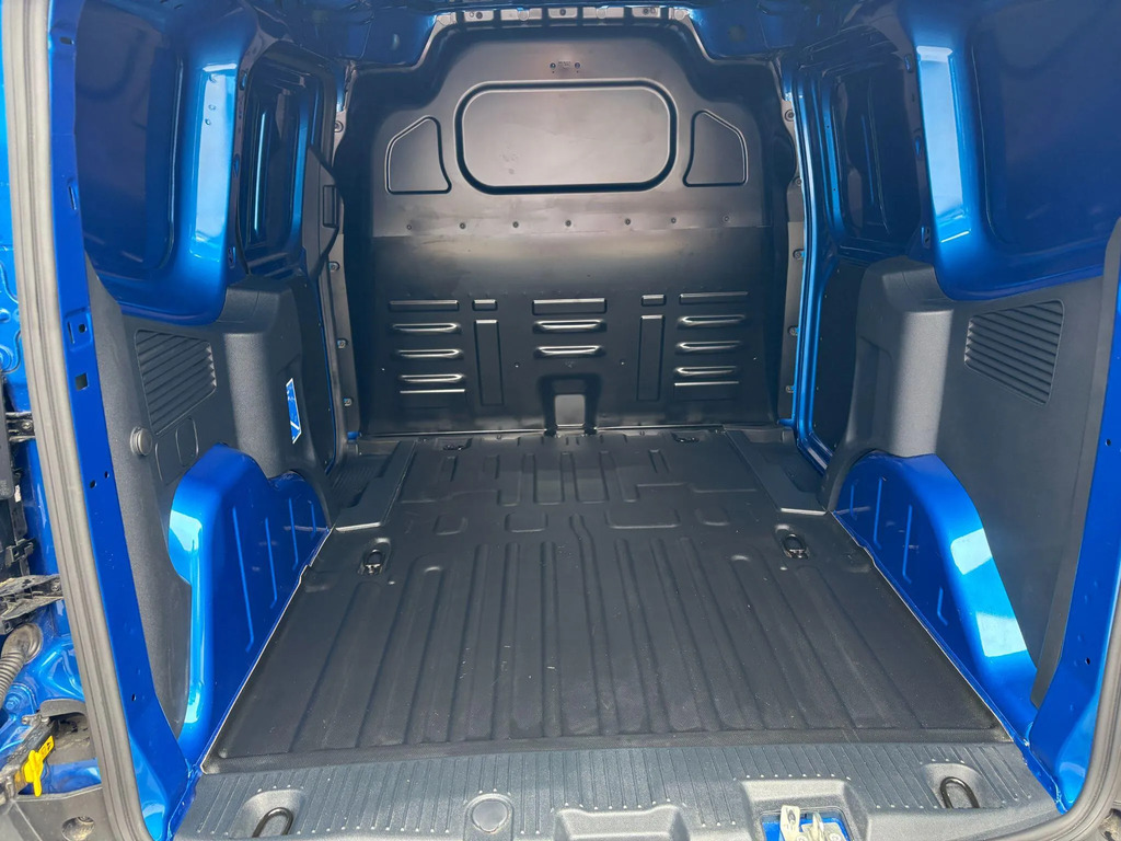 Ford Transit Courier Courier 1.0 Ecoboost 125Ps Limited Van Red #30