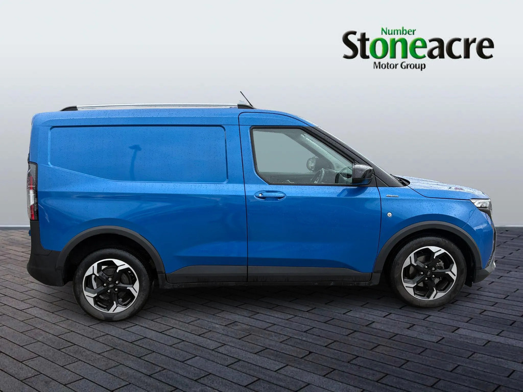 Ford Transit Courier Courier 1.0 Ecoboost 125Ps Limited Van Red #7