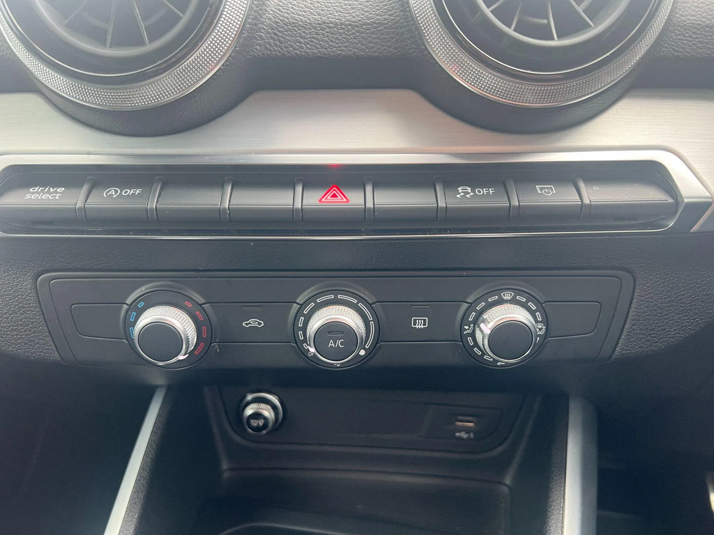 Audi Q2 30 Tfsi S Line Black #35