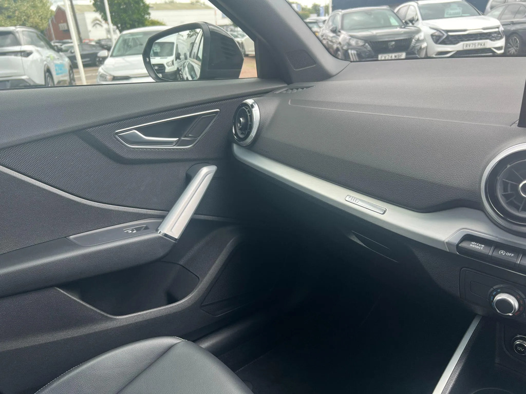 Audi Q2 30 Tfsi S Line Black #40