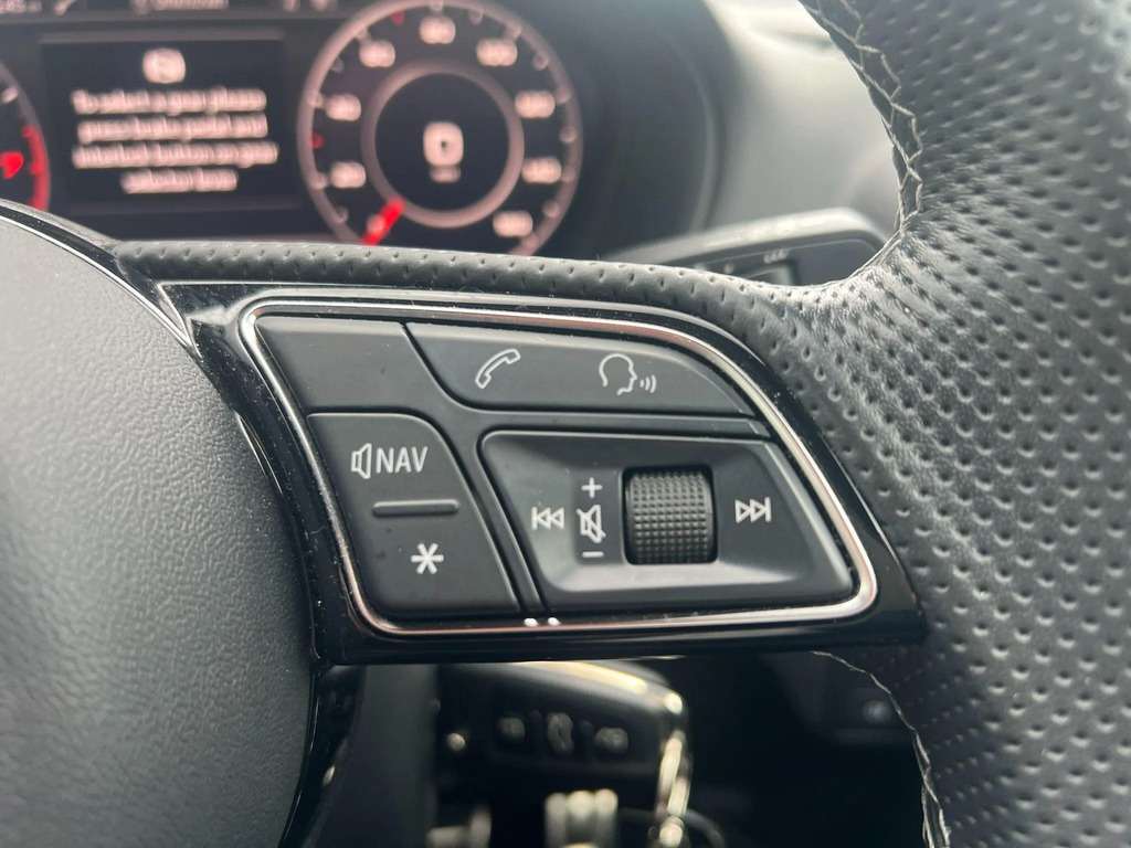 Audi Q2 30 Tfsi S Line Black #25