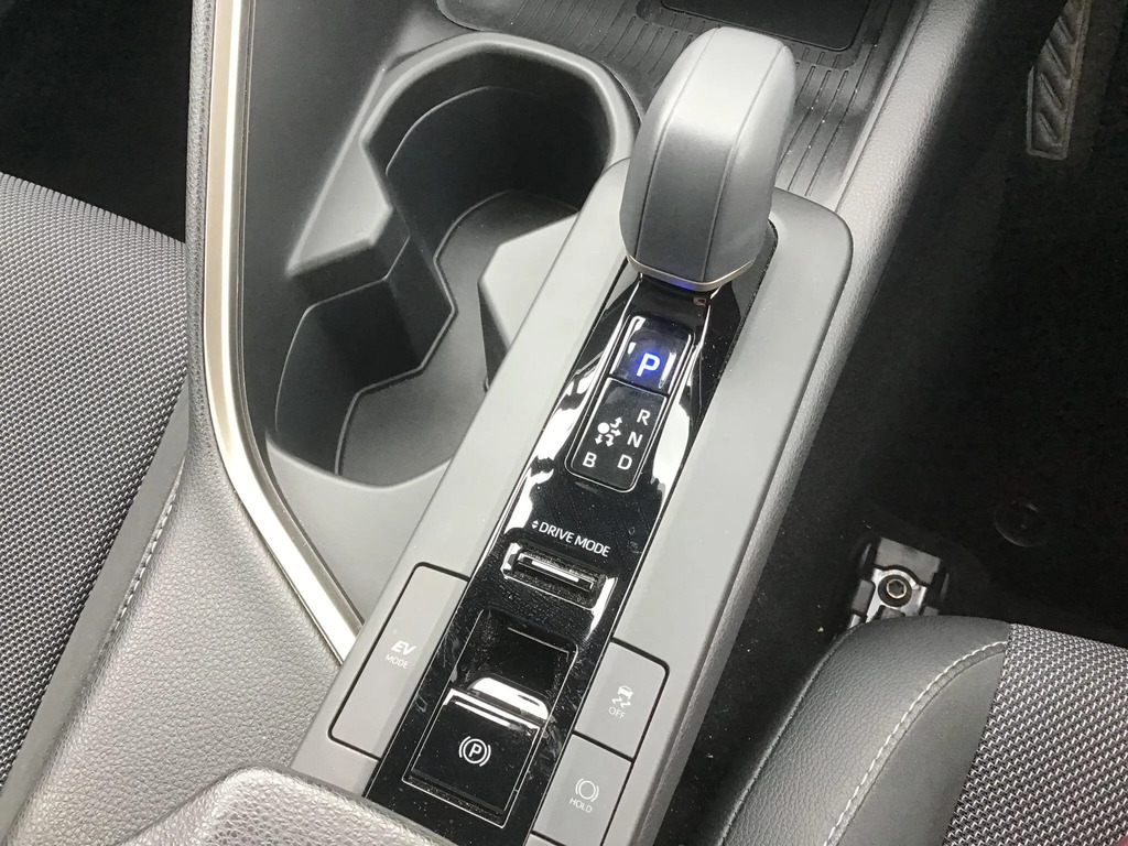Toyota C-Hr Excel Silver #10