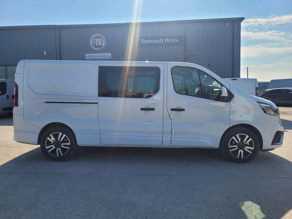 Renault Trafic 2.0 Dci Blue 30 Extra Sport Crew Van Lwb Euro 6 S #2
