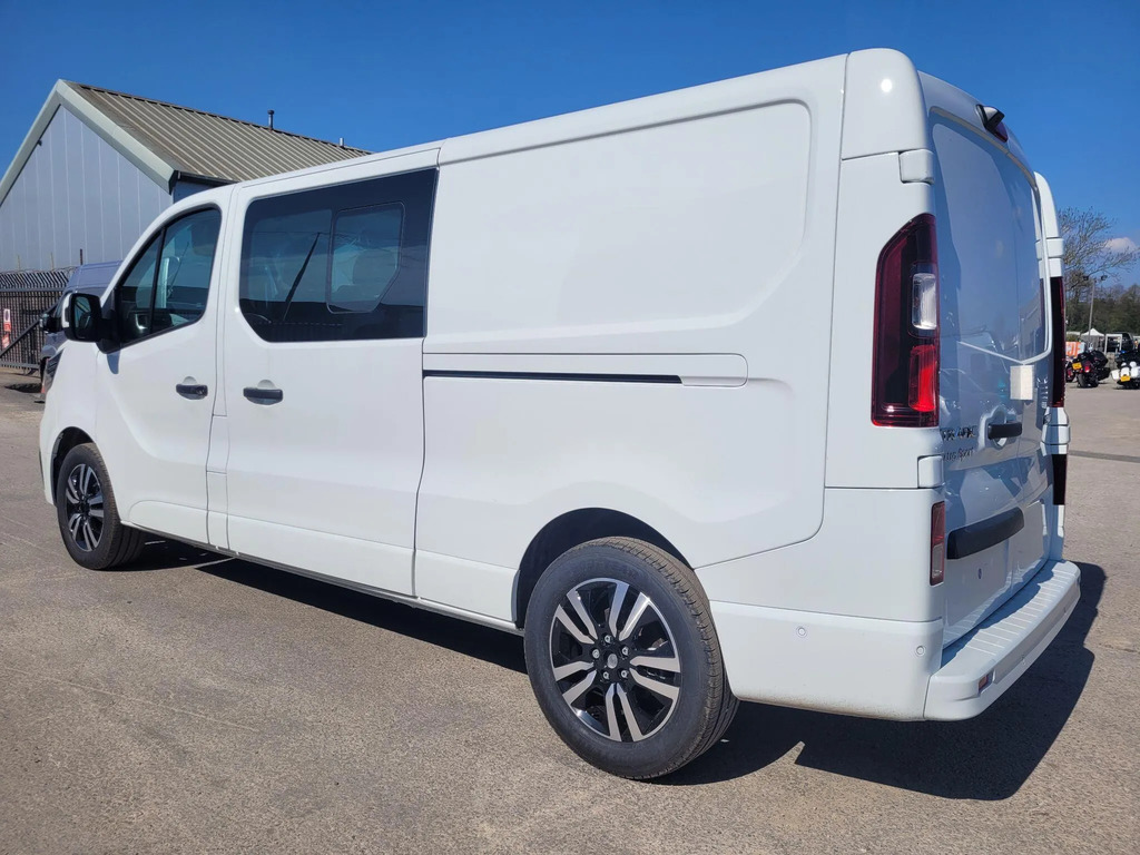 Renault Trafic 2.0 Dci Blue 30 Extra Sport Crew Van Lwb Euro 6 S #4