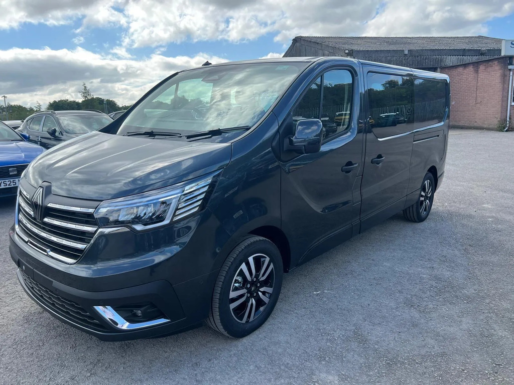 Renault Trafic 2.0 Dci Blue 30 Extra Sport Crew Van Lwb Euro 6 S #4