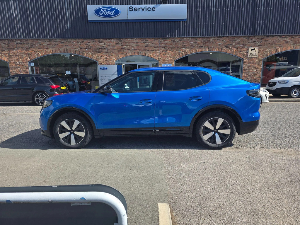 Ford Capri Standard Range 52Kwh Style #2