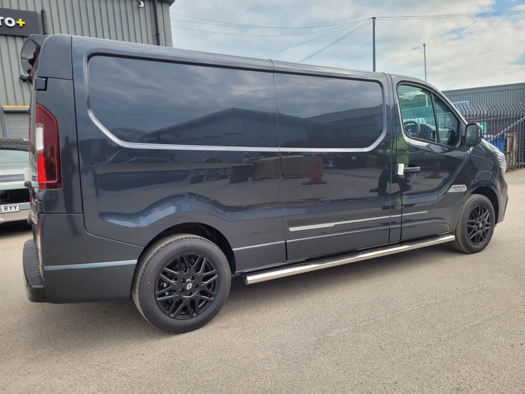 Renault Trafic 2.0 Dci Blue Ll30 Extra Sport L2 H1 Euro 6 S YM26GBE  #3