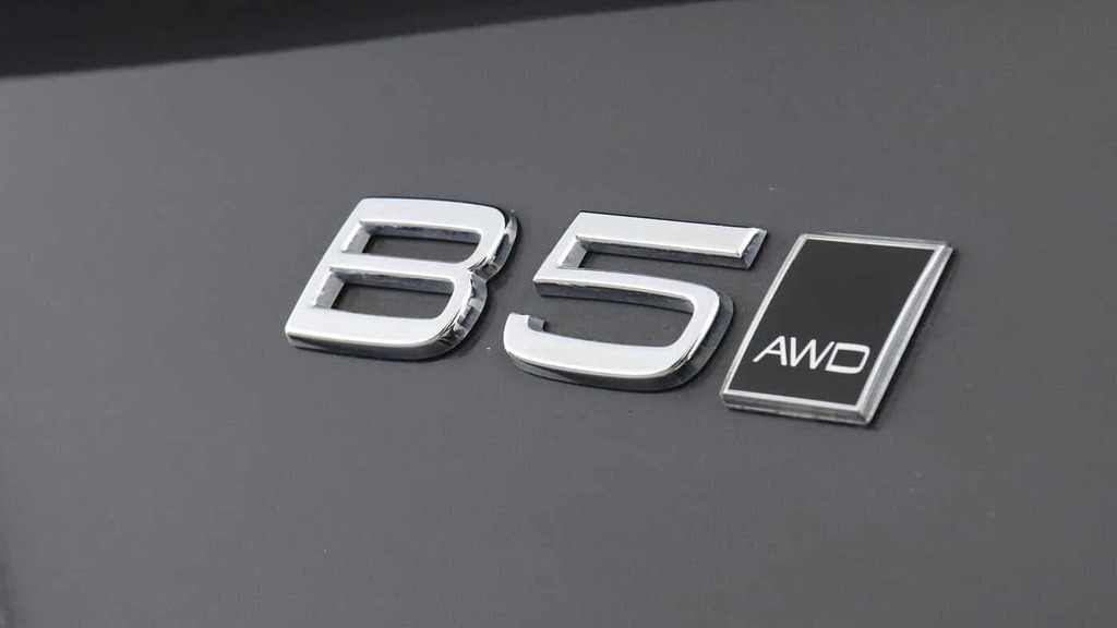 Volvo XC90 Plus Black #15