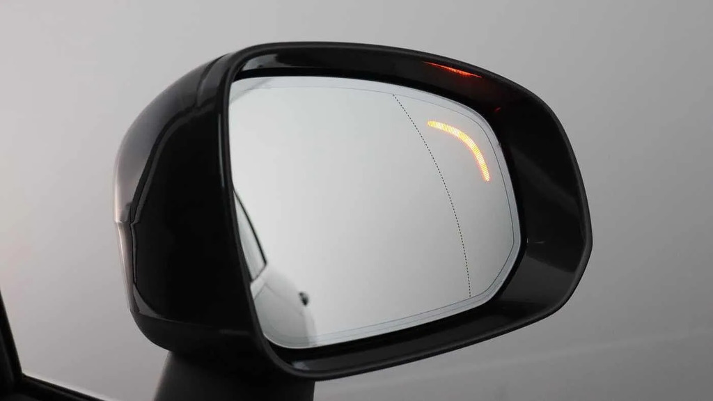 Volvo XC90 Plus Black #31