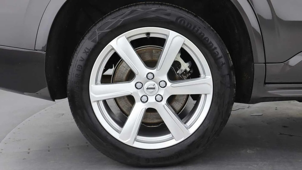 Volvo XC90 Plus Black #9