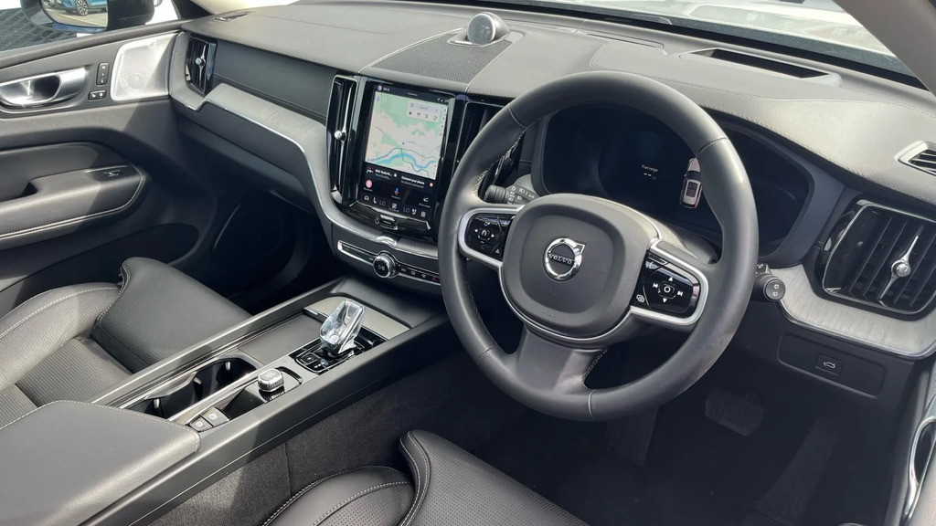 Volvo XC60 2.0 B5 Mhev Ultra Dark Awd Euro 6 Ss RV25VWX #4