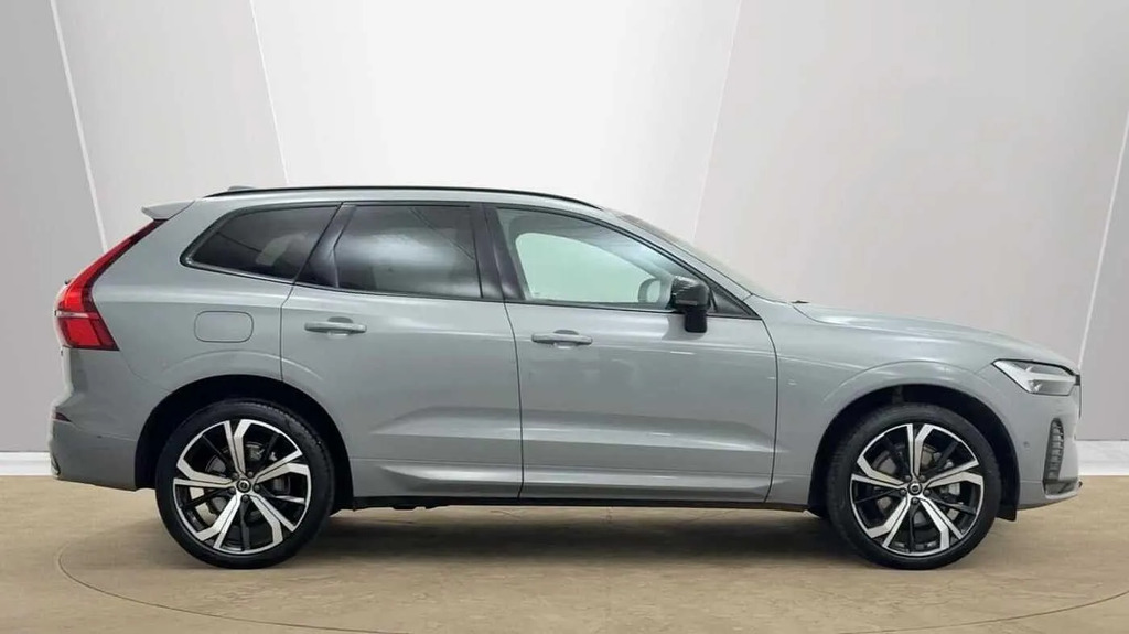 Volvo XC60 2.0 B5 Mhev Ultra Dark Awd Euro 6 Ss #2