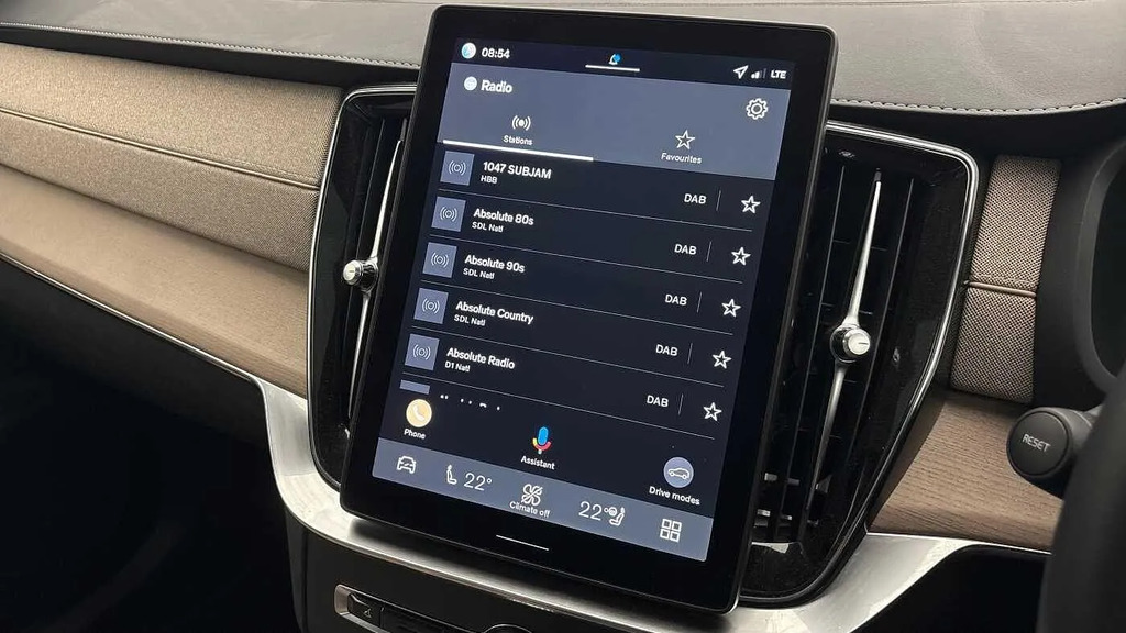 Volvo XC90 Plus Black #37