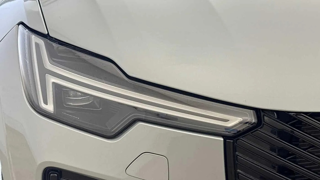 Volvo XC90 Plus Black #22