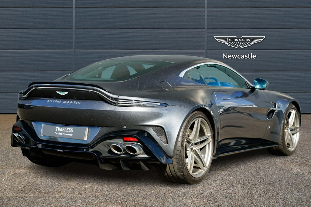 Aston Martin Vantage V8 2dr Auto Silver #8