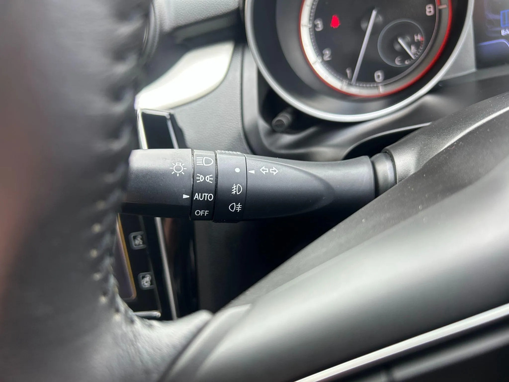 Suzuki Swift Hatchback Grey #24