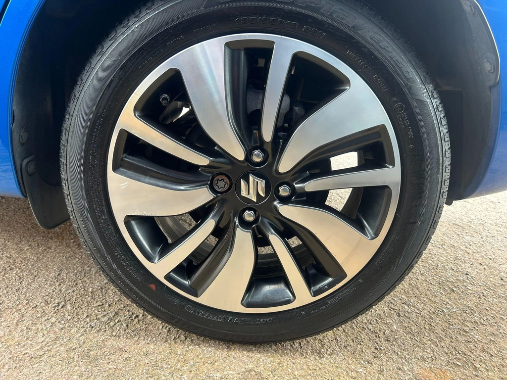 Suzuki Swift Hatchback Grey #9