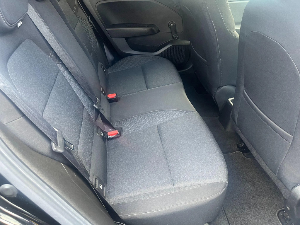 Renault Clio Clio Iconic Tce White #12