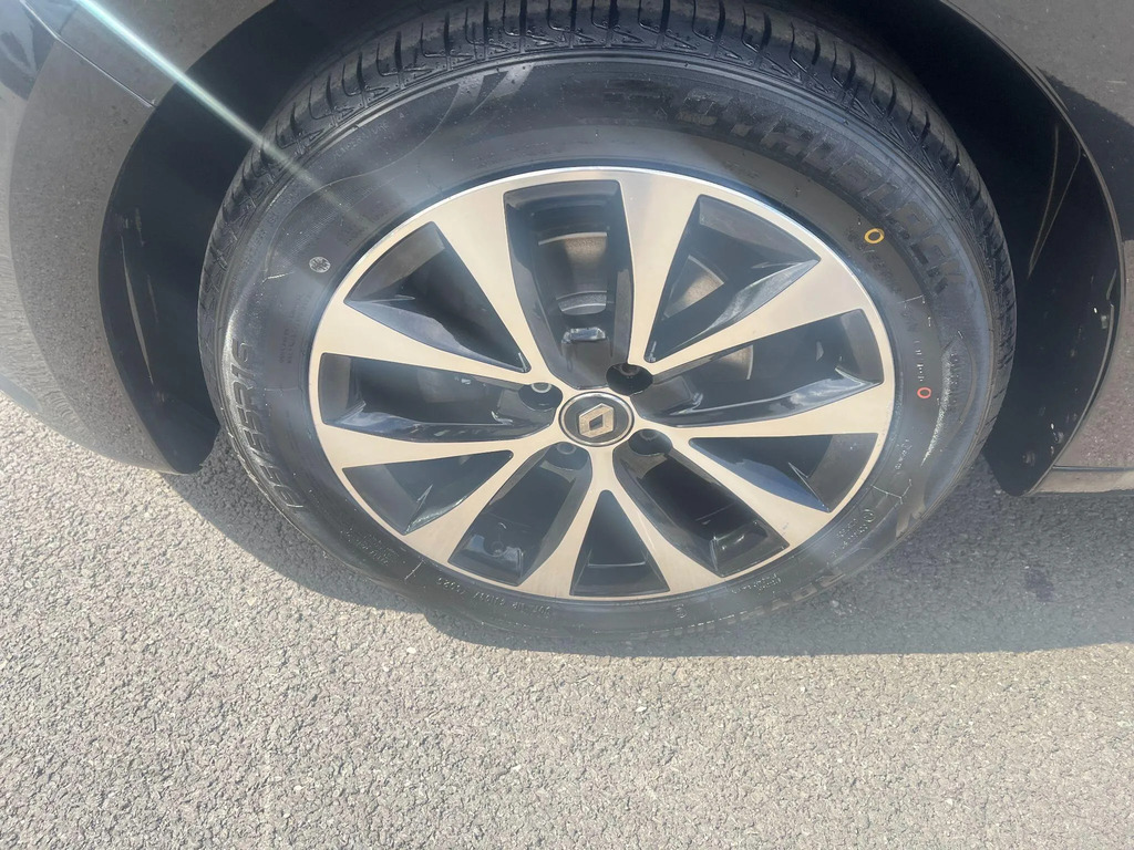 Renault Clio Clio Iconic Tce White #24