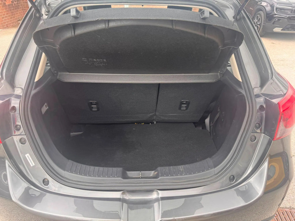 Mazda 2 Skyactiv-g Se-l Nav U852 Ulez Blue #23