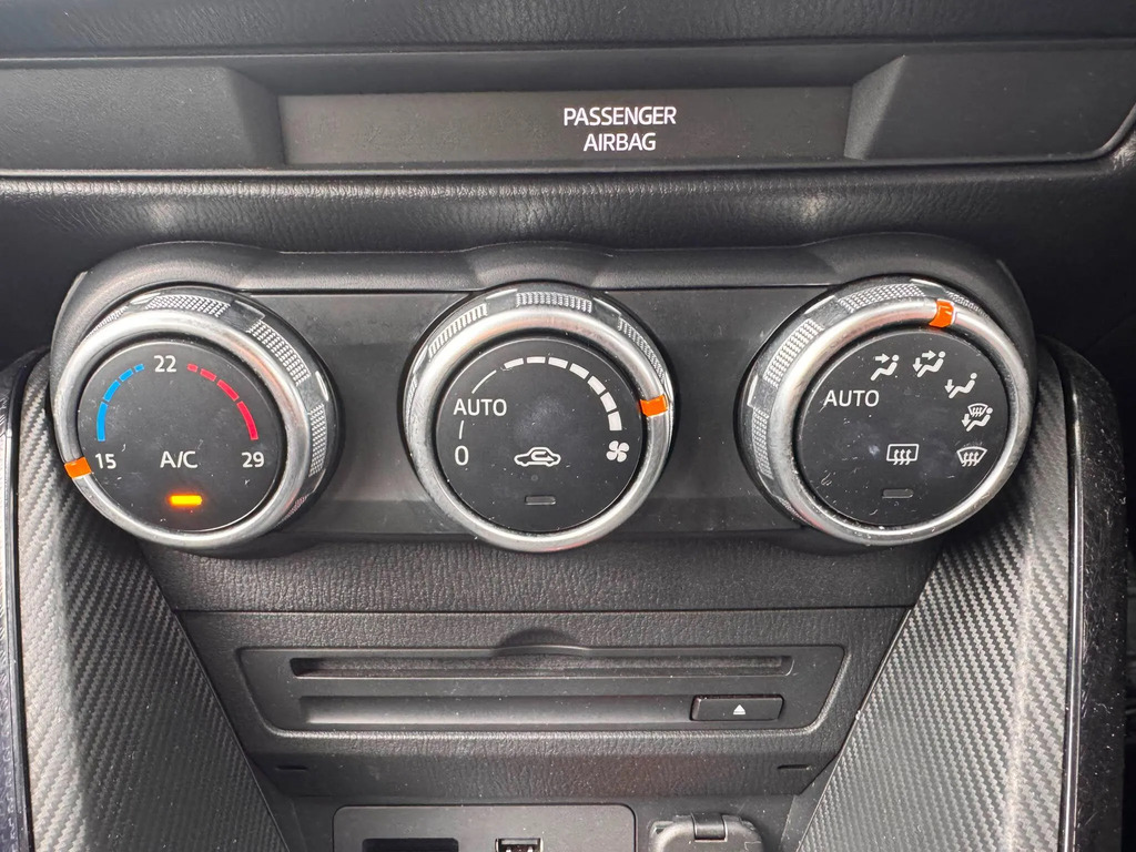 Mazda 2 Skyactiv-g Se-l Nav U852 Ulez Blue #10