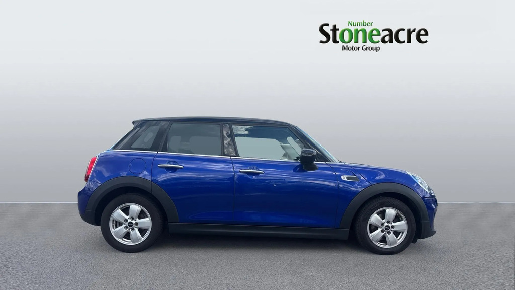 Mini Hatch 1.5 Cooper Classic Hatchback Steptronic Orange #4