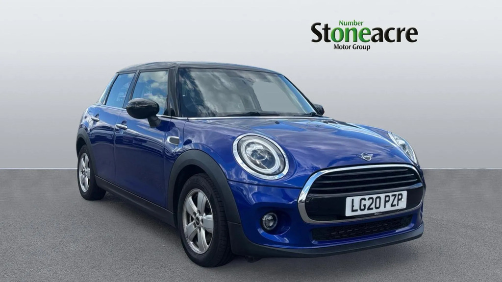 Mini Hatch 1.5 Cooper Classic Hatchback Steptronic Orange #2