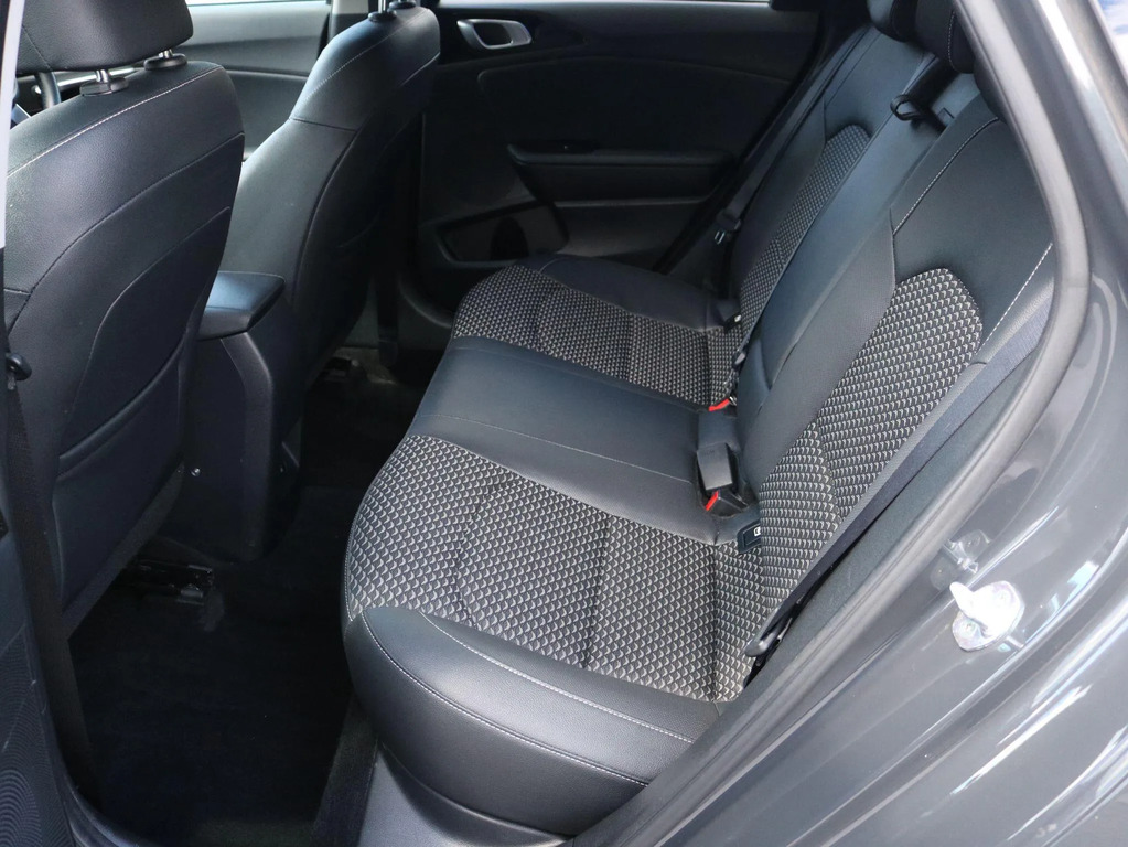 Kia Ceed Hatchback 1.5 Gt-line Isg Orange #26