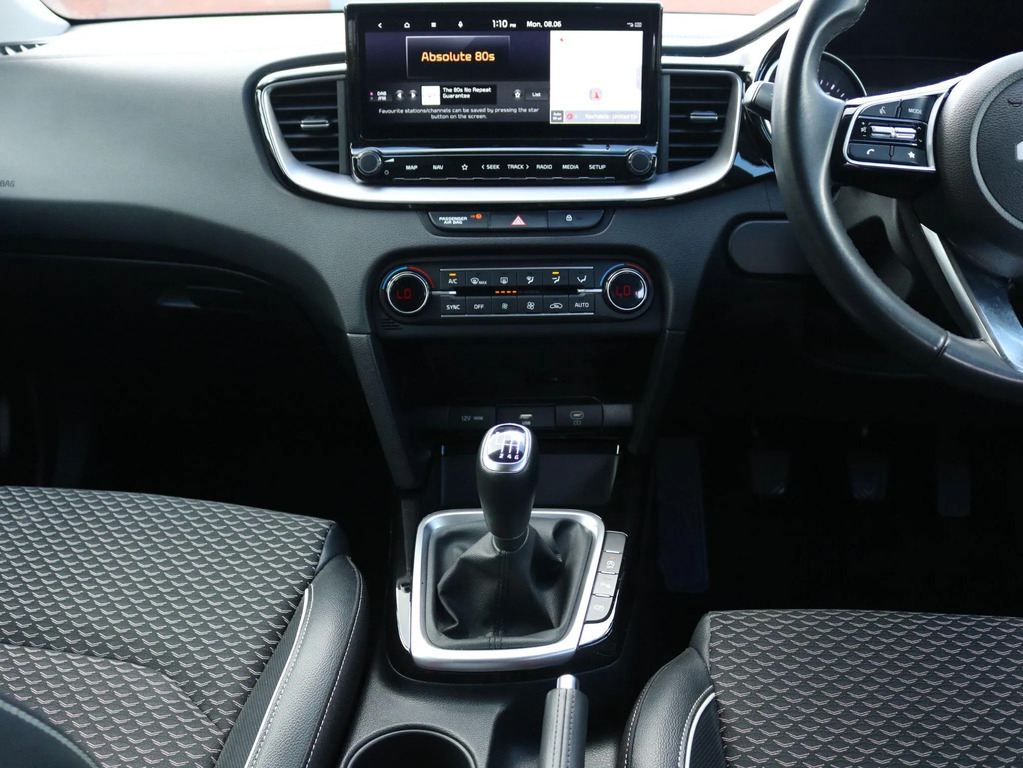 Kia Ceed Hatchback 1.5 Gt-line Isg Orange #24