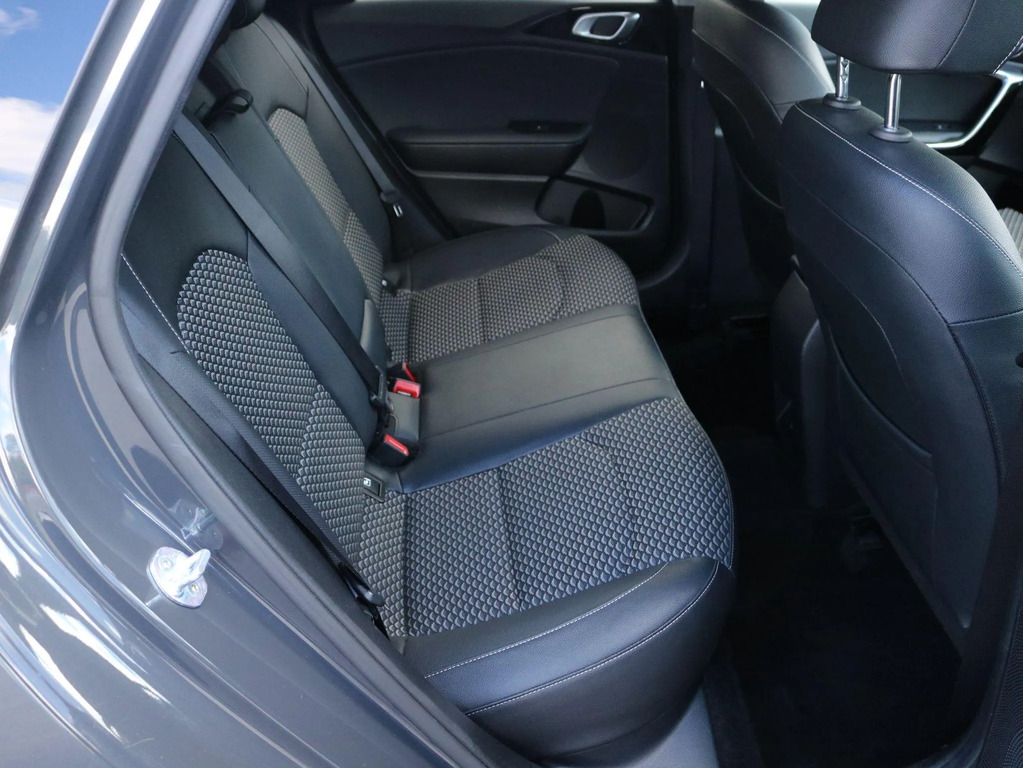 Kia Ceed Hatchback 1.5 Gt-line Isg Orange #25