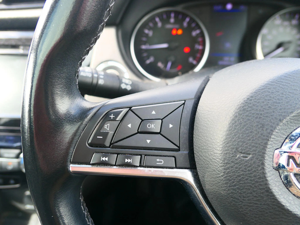 Nissan Qashqai Tekna Blue #15