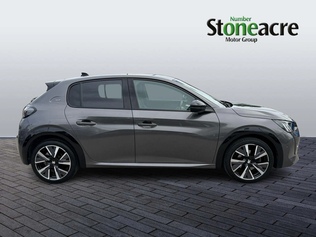 Peugeot 208 Puretech Active Premium Yellow #8